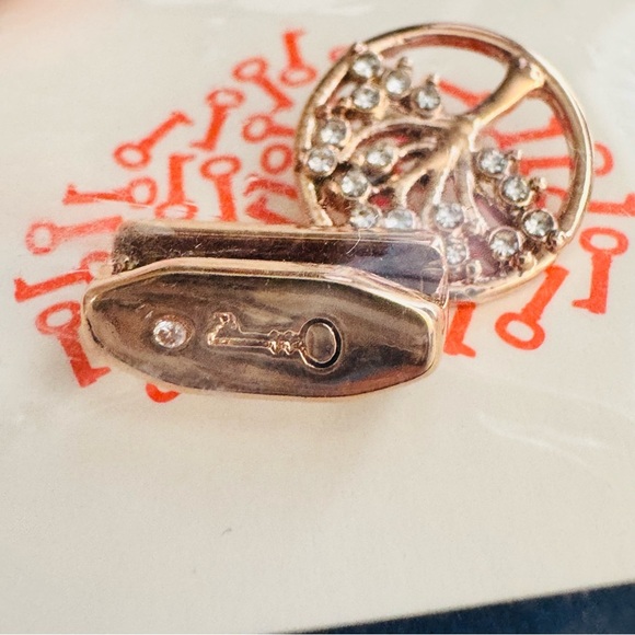 Rose Gold Family Charm - Picture 3 of 4
